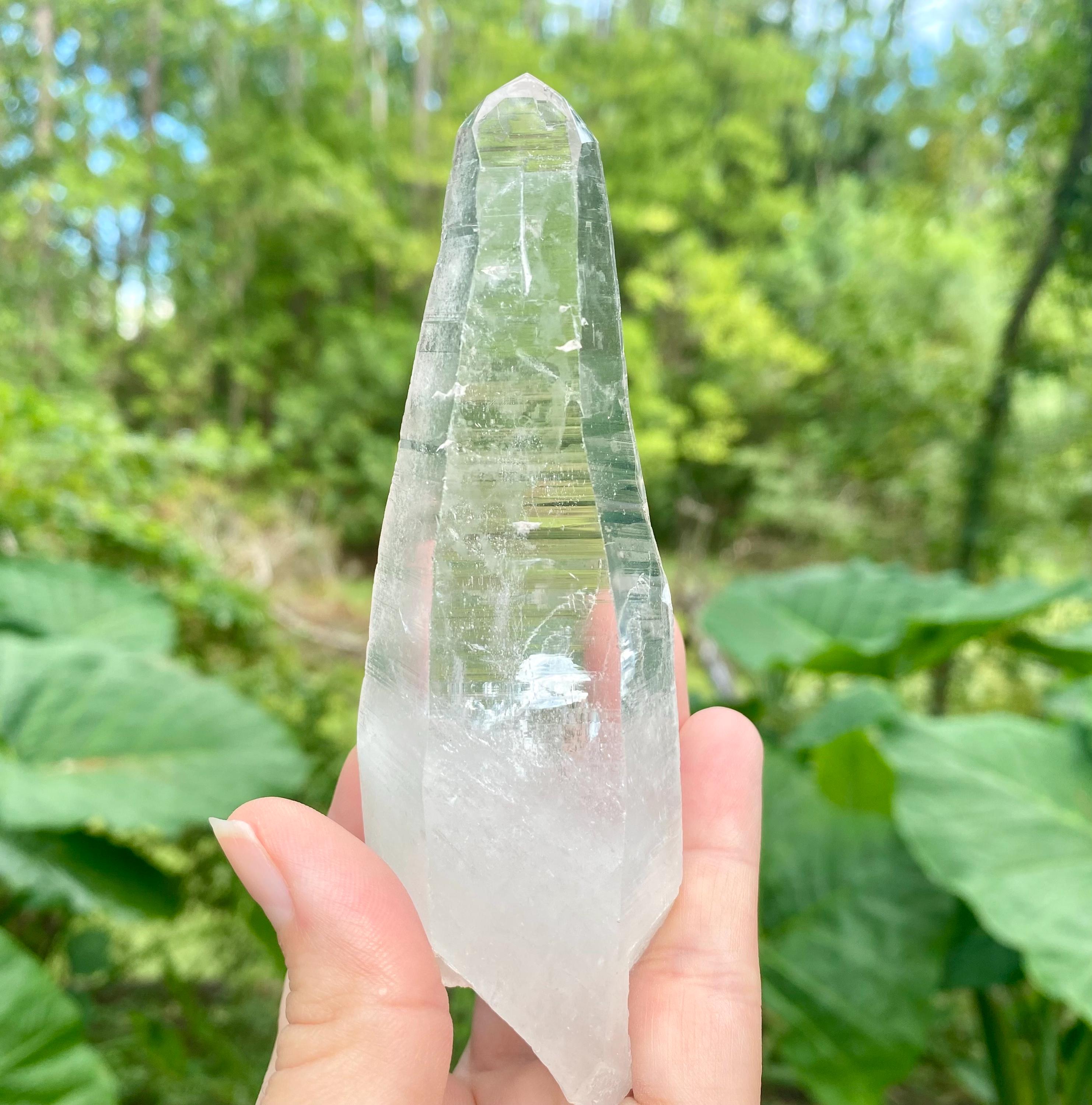 Natural Diamantina Quartz Crystal | Clear Quartz Point, Healing Stone, High Vibration Crystal, Meditation & Energy Amplifier
