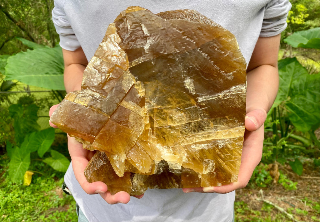 Large Honey Calcite Crystal | Raw Natural Golden Stone, Confidence & Empowerment, Solar Plexus Chakra Energy, Meditation Crystal.