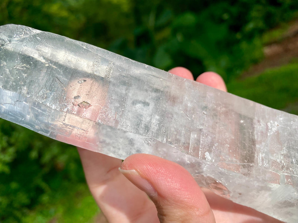 Large Diamantina Quartz Crystal Wand: 362g Laser Point